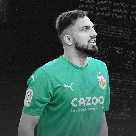 Giorgi Mamardashvili: Valencia’s Georgian Goalkeeper - Breaking The Lines