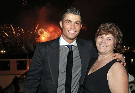 Photos Cristiano Ronaldo a 34 ans Retour sur son évolution physique