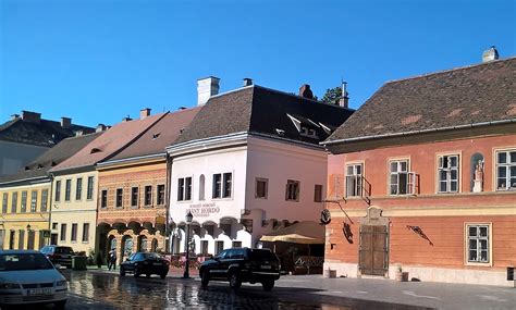 A walk around the Buda Castle District - Julia Kravianszky, Private ...