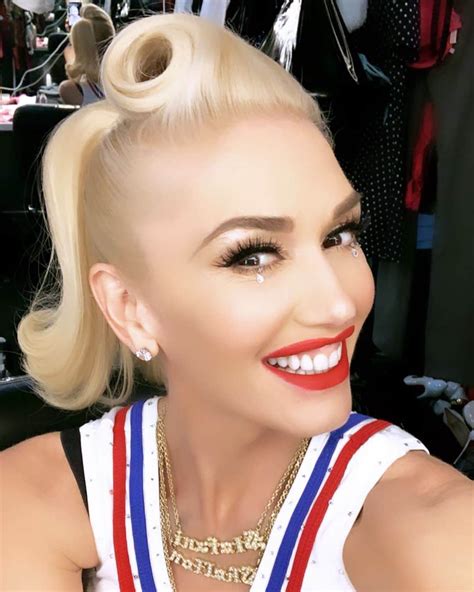 Gwen Stefani Recent Photos 2024 Dion Myrtie