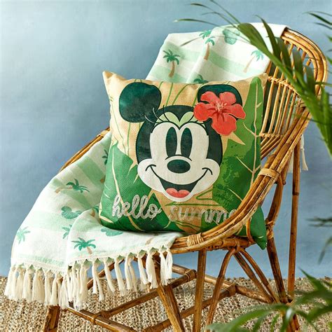 Mickey Mouse Tropical Throw Was Released Today Dis Merchandise News