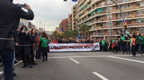 Notícies Presència santcugatenca a la concentració de Barcelona