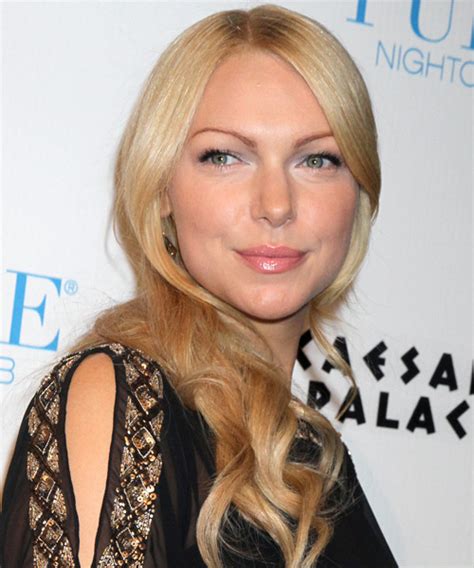 Laura Prepon Long Wavy Light Golden Blonde Hairstyle