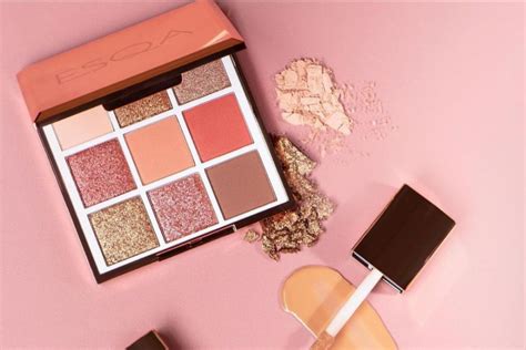 5 Rekomendasi Eyeshadow Palette Harga Mulai Rp40 Ribuan