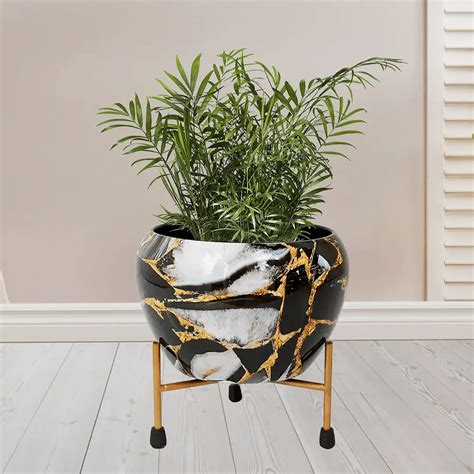 Buy Designer Metal Pot for Indoor Plants \ Urban Plant