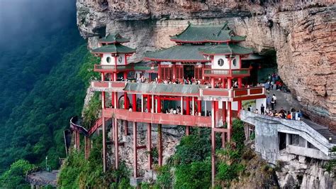 Explore China's most breathtaking cliff temple: 1000n year old wonder ...