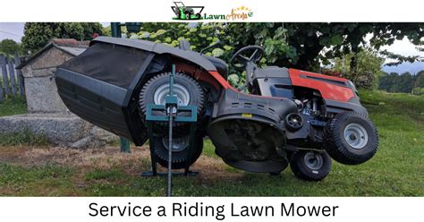 How to Service a Riding Lawn Mower - Lawn Arena