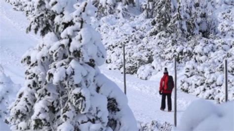 W Karkonoszach Silny Wiatr I Trudne Warunki Turystyczne