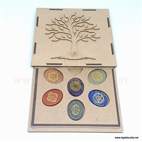 Seven Chakra Engraved Round Reiki Set With New Yoga Design Box Agate