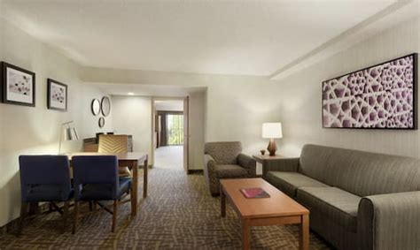 Accommodation at Embassy Suites Orange County Airport