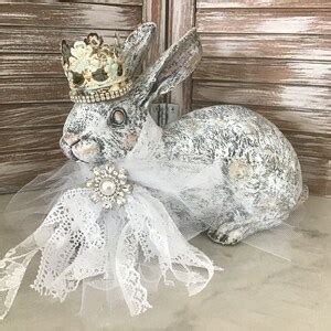 French Nordic Decor Crowned Rabbit Statues Le Lapin Distressed Rabbit