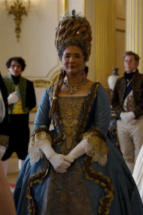 Queen Charlotte 1x04 (Bridgerton) | Beautiful costumes, 18th century ...