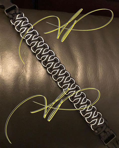 How To Make A Paracord Bracelet Cobra Knot Solomon Weave Paracord And