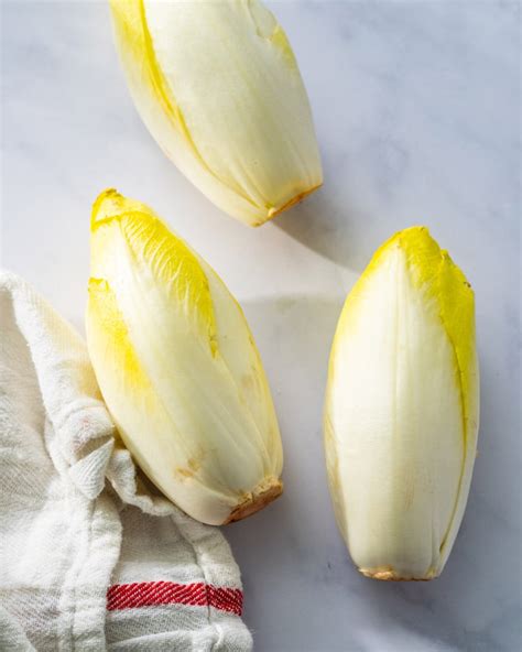 Quick Guide to Endive – A Couple Cooks