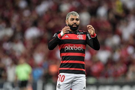 Santos Entra Na Briga Por Gabigol E Oferece Sal Rio De R Milh Es