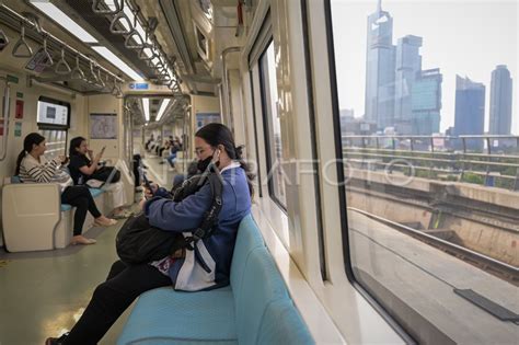 Pengguna Lrt Jabodebek Meningkat Antara Foto