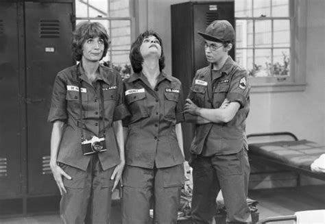 Laverne And Shirley Laverne And Shirley Photo 37418856 Fanpop