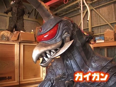 Godzilla: Final Wars Behind The Scenes: Gigan | Godzilla, Kaiju ...