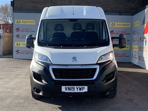 2019 Peugeot Boxer Blue HDI 335 L2h2 Professional P V