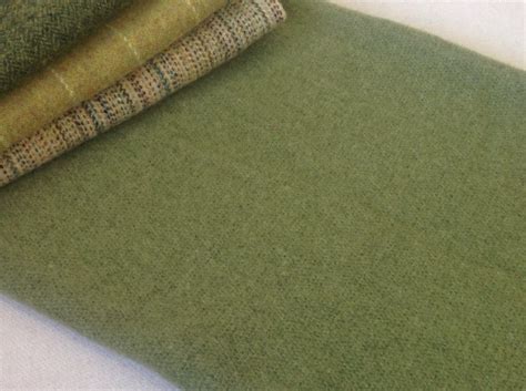 New Leaf Green, Wool fabric for Rug Hooking and Applique, Select-a-Size ...