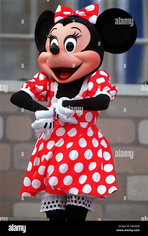 Disney Sparks Outrage After Debuting New Look For Minnie Mouse With