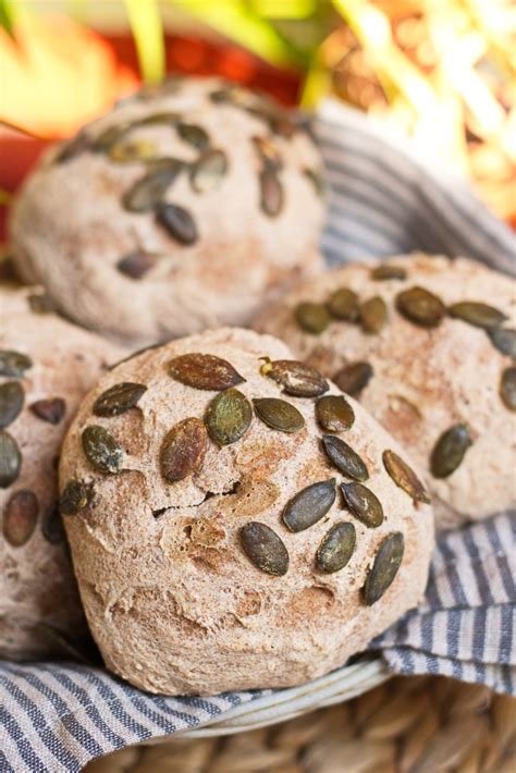 Glutenfreie Vollkornbrötchen mit Braunhirsemehl ohne Hefe Aha Foods