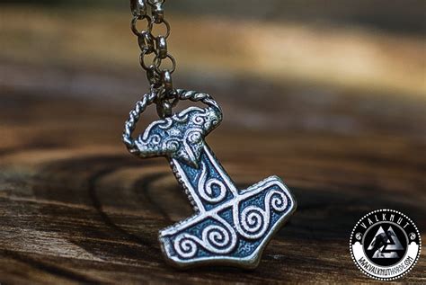 Small Thor S Hammer Mj Lnir With Raven Head Pendant Sterling