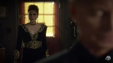 Pin By Lesweldster On Once Upon A Time Evil Queen Regina Mills Ouat