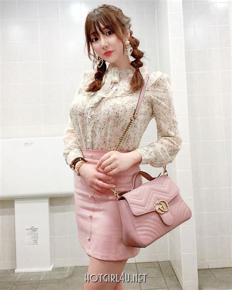 WAKATSUKI MIINA 若月みいな Hot Girl 4U