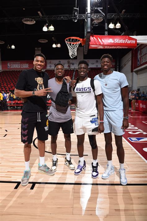 Who are Giannis Antetokounmpo's brothers? | The US Sun