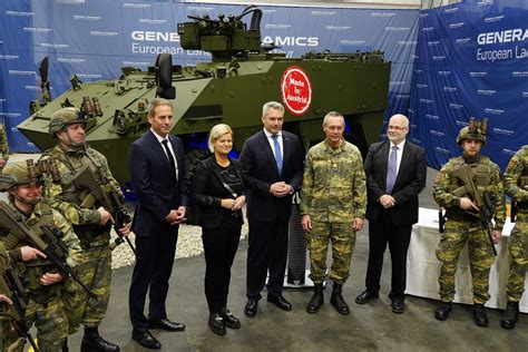 Austria Encarga 225 6x6 Pandur EVO A GDELS Steyr Por 1 800 Millones