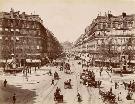 30 Amazing Vintage Photos of Paris in the 1900s ~ Vintage Everyday