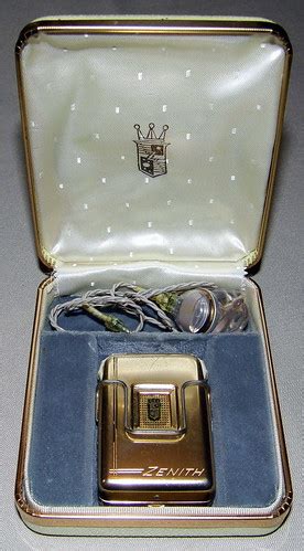 Vintage Zenith Crusader Transistor Body Hearing Aid In P Flickr