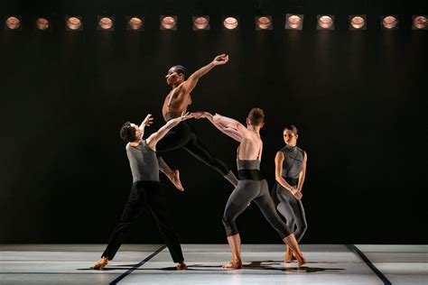 Trailblazing modern dance company bringing inclusive work — and work ...