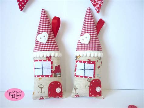 Red Riding Hood Christmas House - Christmas Decoration | Felt