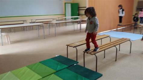 Le Saut En Maternelle