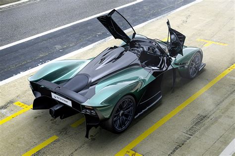 Aston Martin Valkyrie Spider Epitomises True Formula One® Car Experience