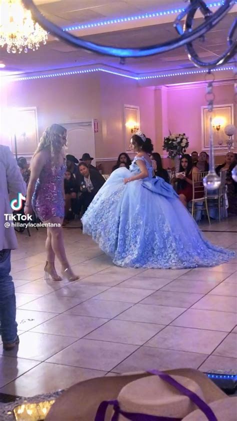 Pin By Estephvniie On Pins By You Quince Dresses Quinceanera