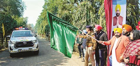 सडक़ों की निगरानी के लिए अत्याधुनिक वाहन पंजाब के Cm भगवंत मान ने