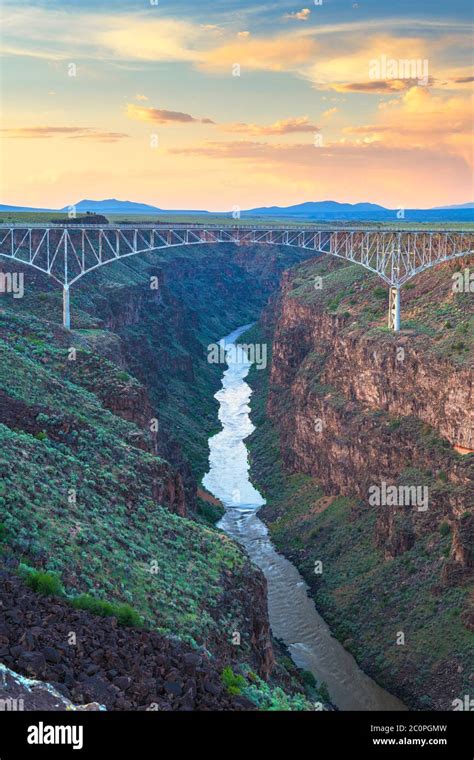 Rio Grande Valley New Mexico Hi Res Stock Photography And Images Alamy