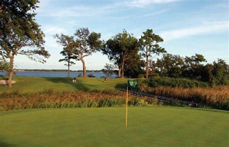 Cedar Point Country Club - Par-3 Course in Suffolk, Virginia, USA | GolfPass