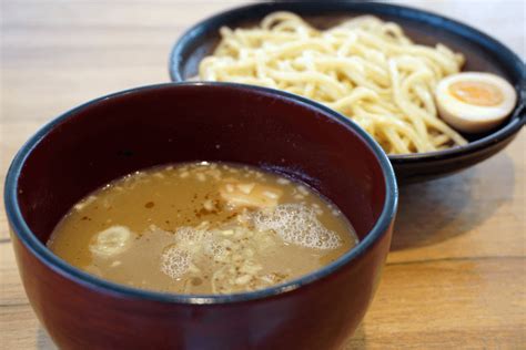 つけ麺の具は何が人気？ 自宅で最強の一杯を作るための具材選びとおすすめレシピ｜prezoプレゾ 北海道のお取り寄せグルメと産直通販