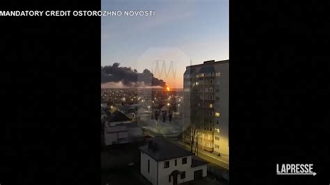 Ucraina Mosca Droni Kiev Su Regione Russa Di Kursk Lapresse