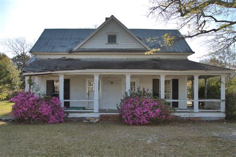 Folk Victorian Cottage Butler Vanishing Georgia Photographs By