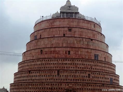 Photo Fullsize: A Rear view Of Ashtapad Temple, Hastinapur