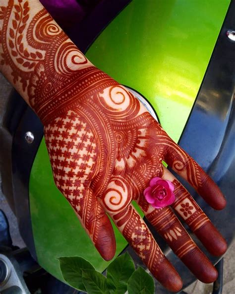 Top 999+ mehndi design images front hand – Amazing Collection mehndi ...