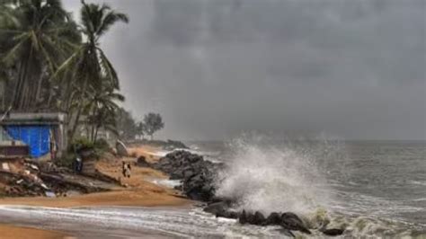 Severe Cyclone Remal Makes Landfall Set To Weaken Kolkata Braces For Impact The Hills Times