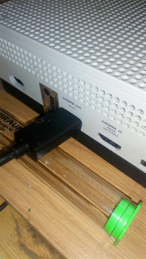 Broken hdmi port : r/safety