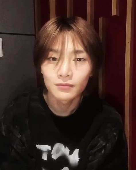 Cr Starjeongin Jeongin Video In 2024 Love Your Smile Stray Kids