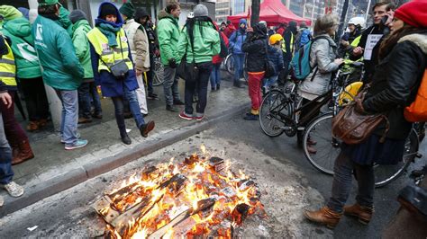 Groupe Des Le Dialogue Social Relanc Selon Les Partenaires